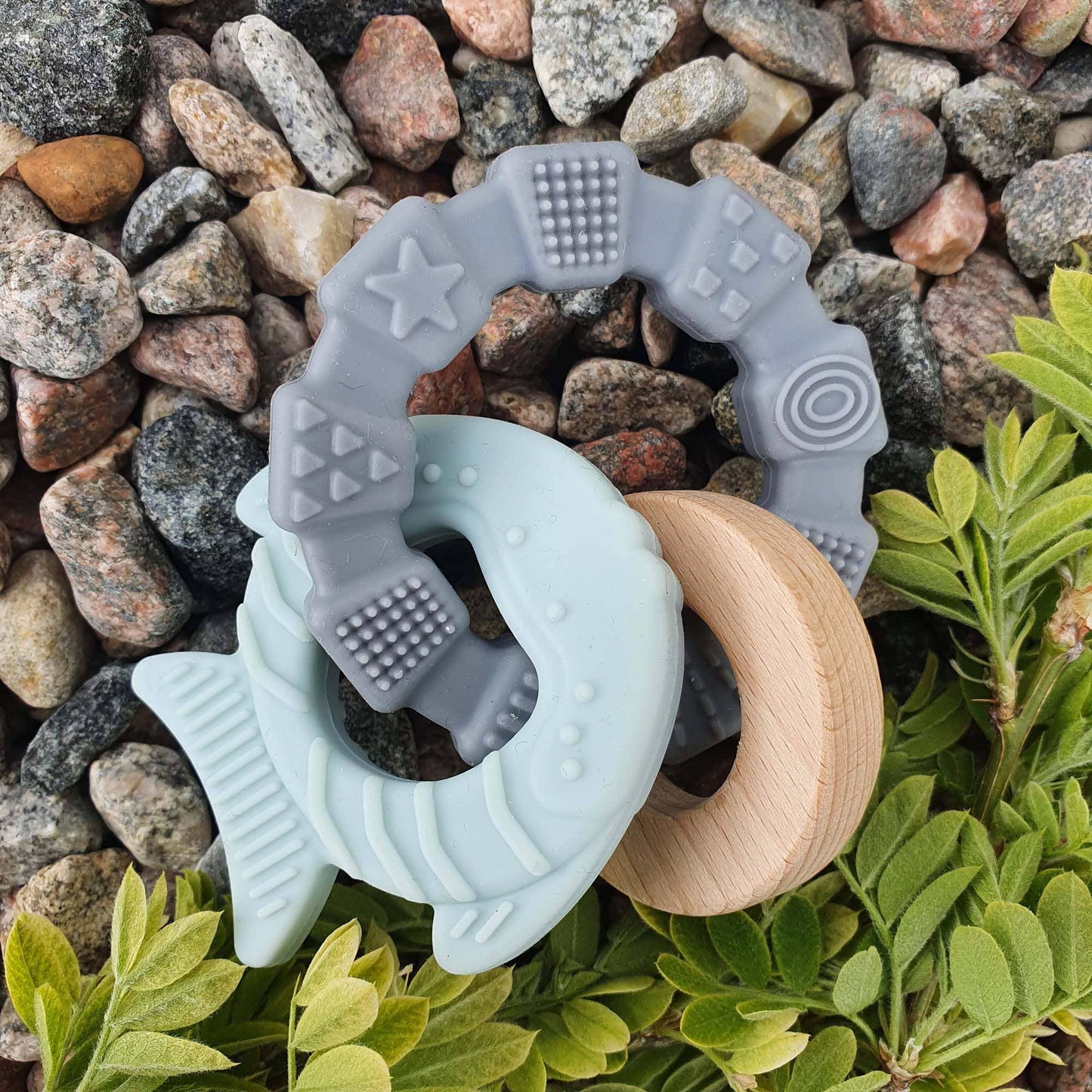 Jouet de dentition silicone et bois de hêtre Poisson Bleu Glace - Norme LFGB