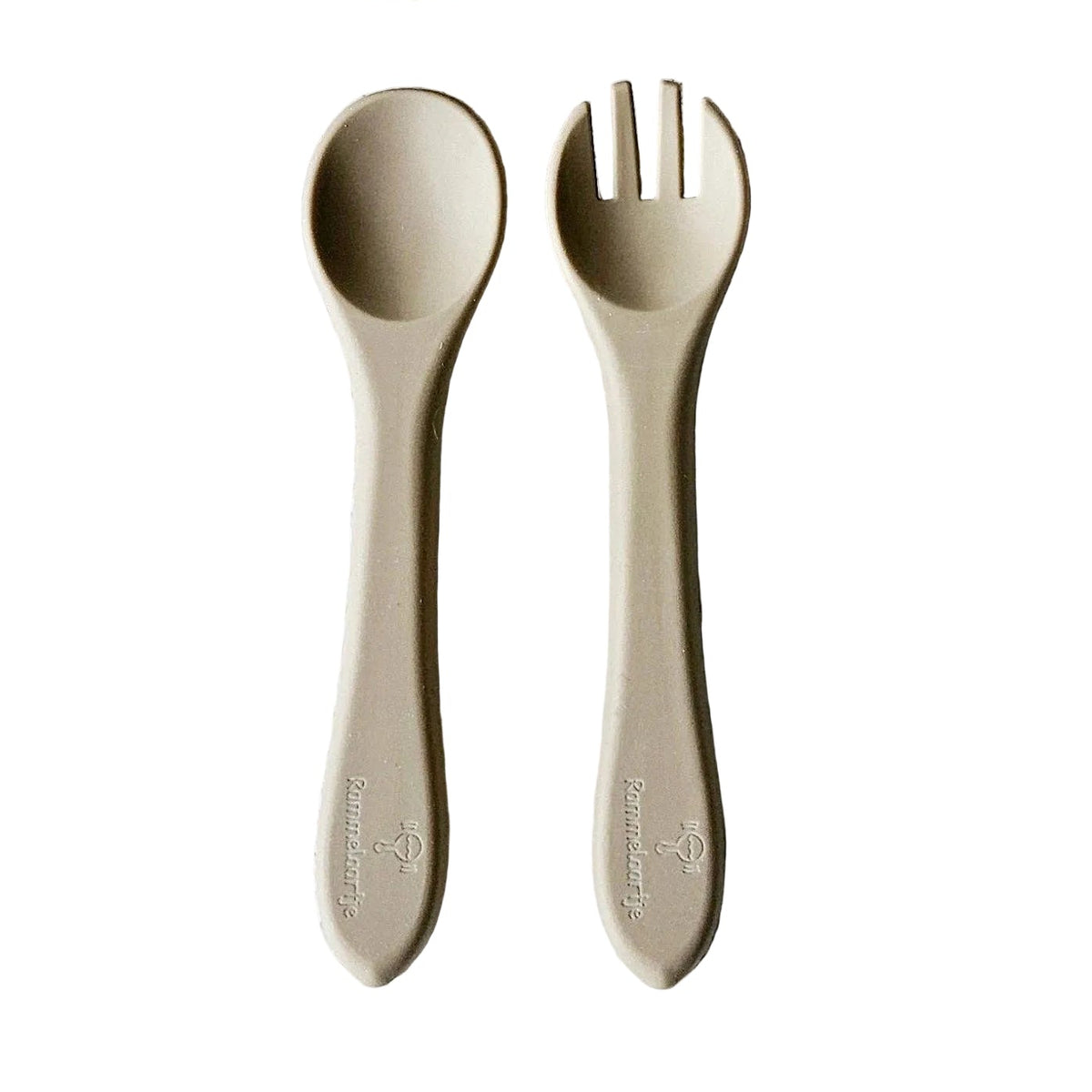 Ensemble couverts cuillere et fourchette d apprentissage silicone sable Rammelaartje