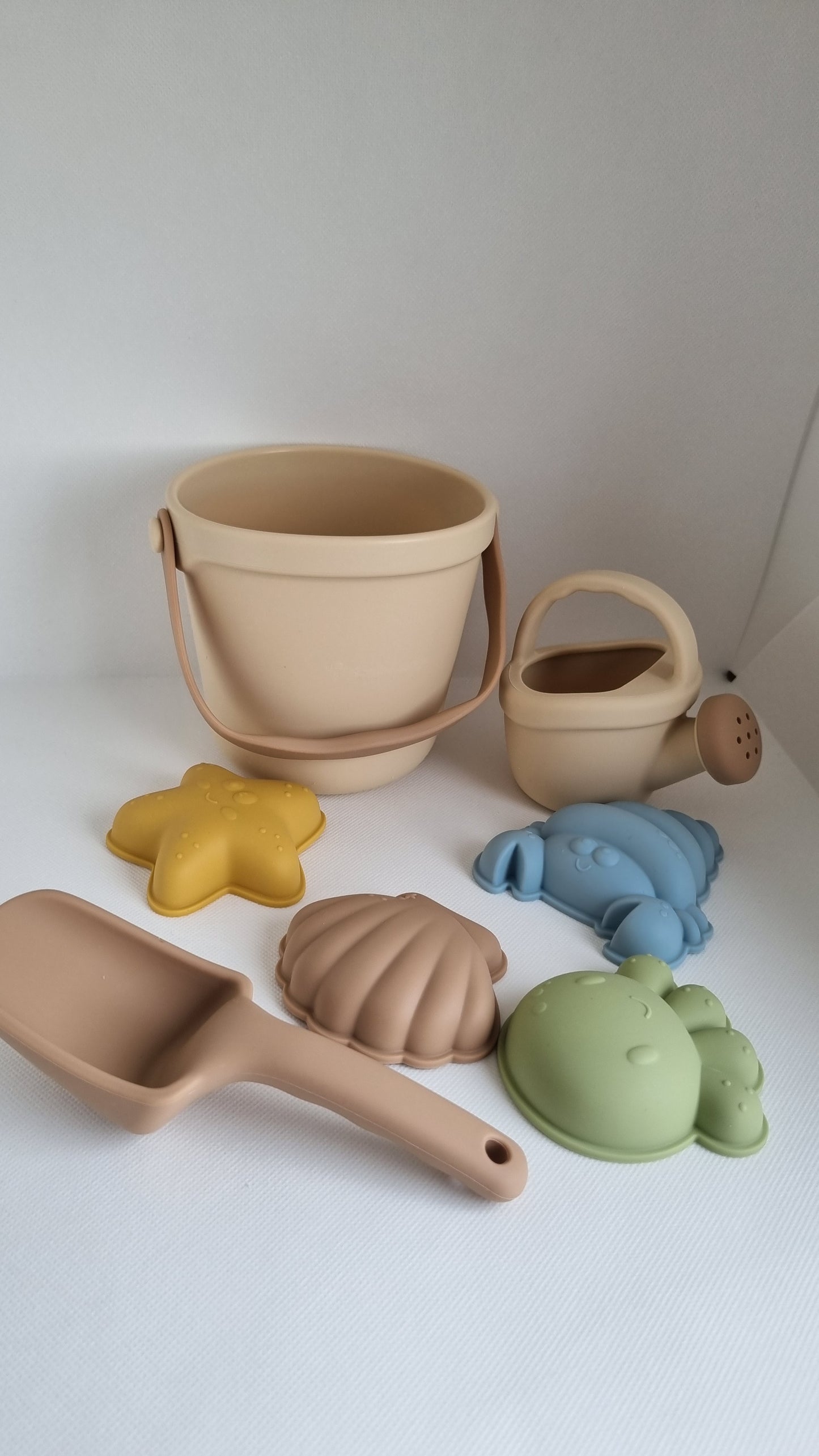 Set de plage 7 pièces en silicone beige durable et sain Skovlia